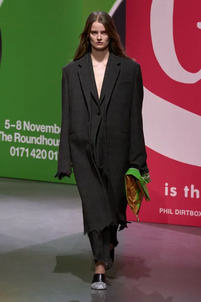 Look 23